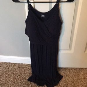 Maternity nursing gown